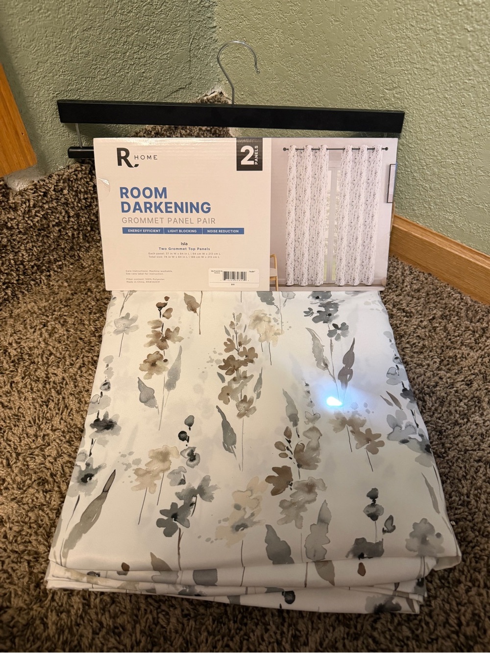 Isla Floral Printed Grommet Room Darkening Curtain Panel Pair. - Picture 3 of 6